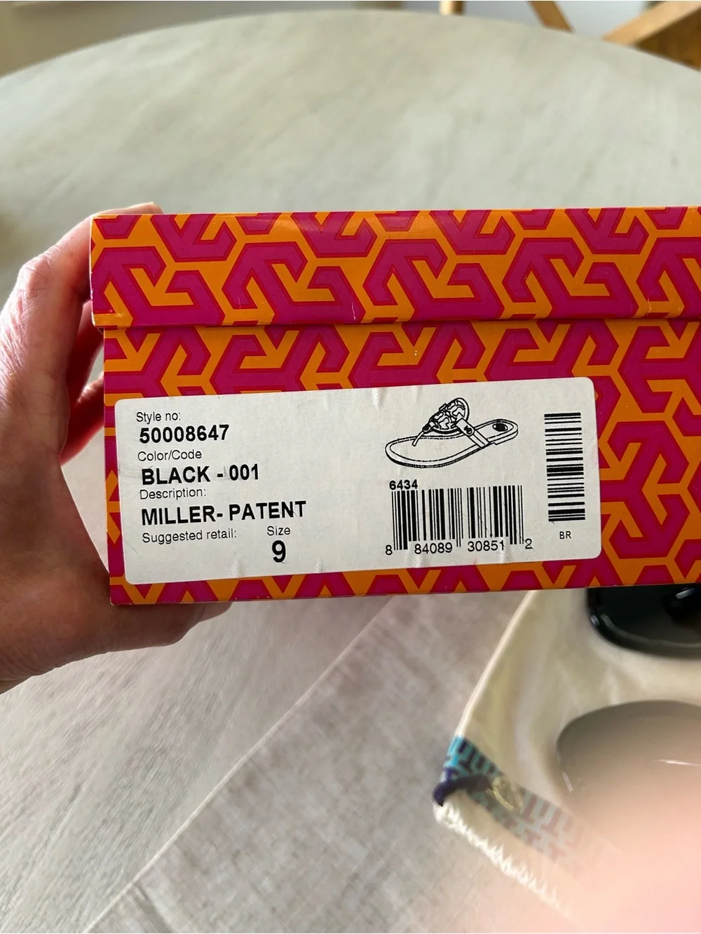 Tory Burch Miller, Black Patent, Size 9, Slightly worn - Picture 6 of 6